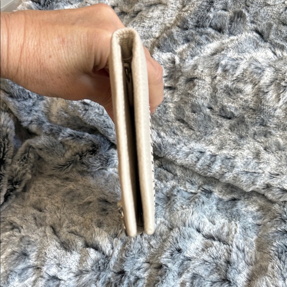 Brighton Ferrera Cream Pebbled Leather Wallet - Picture 6 of 6